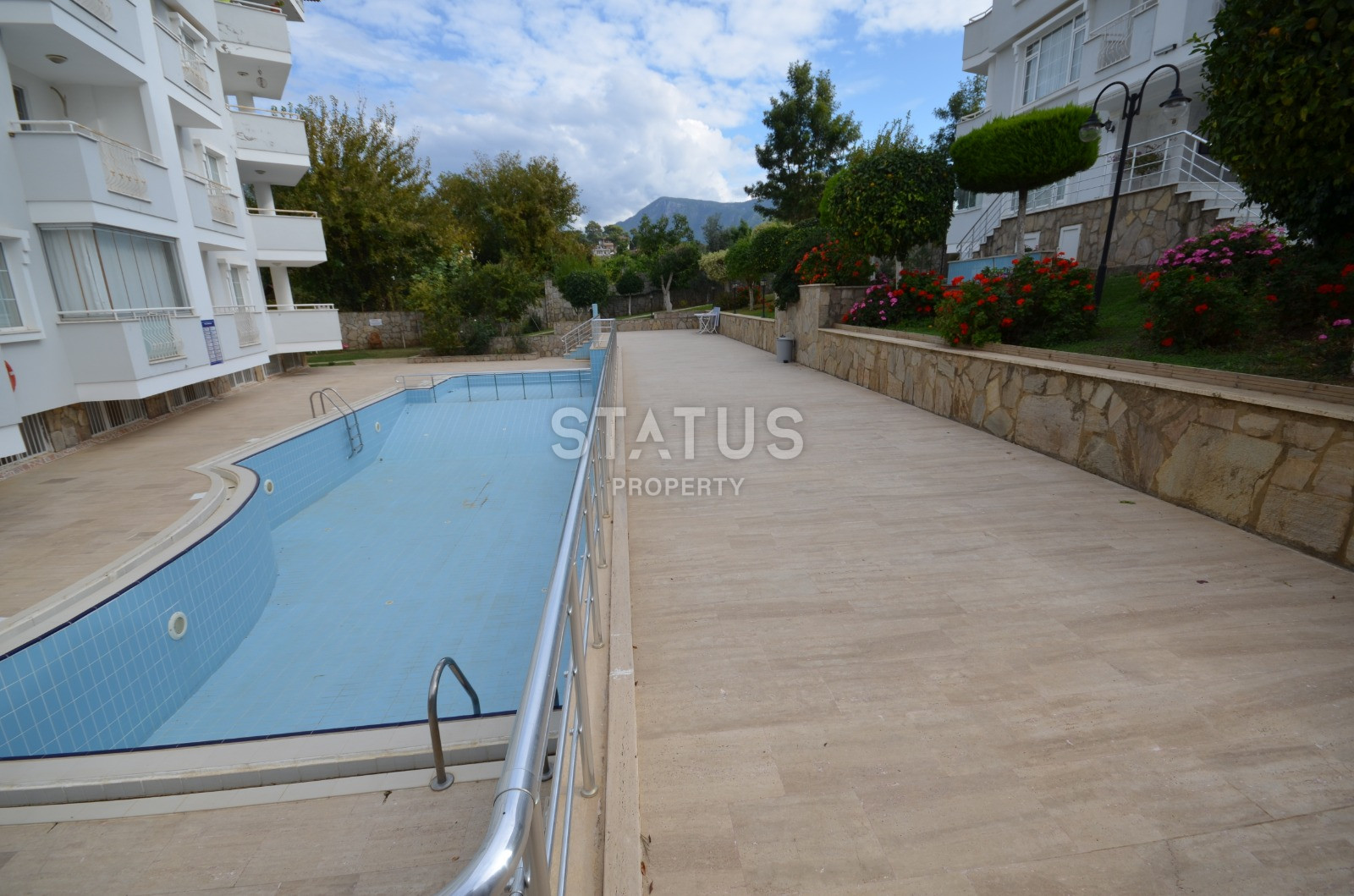 Трёхкомнатная меблированная квартира по привлекательной цене в верхней ОБЕ. 110м2 фото 40