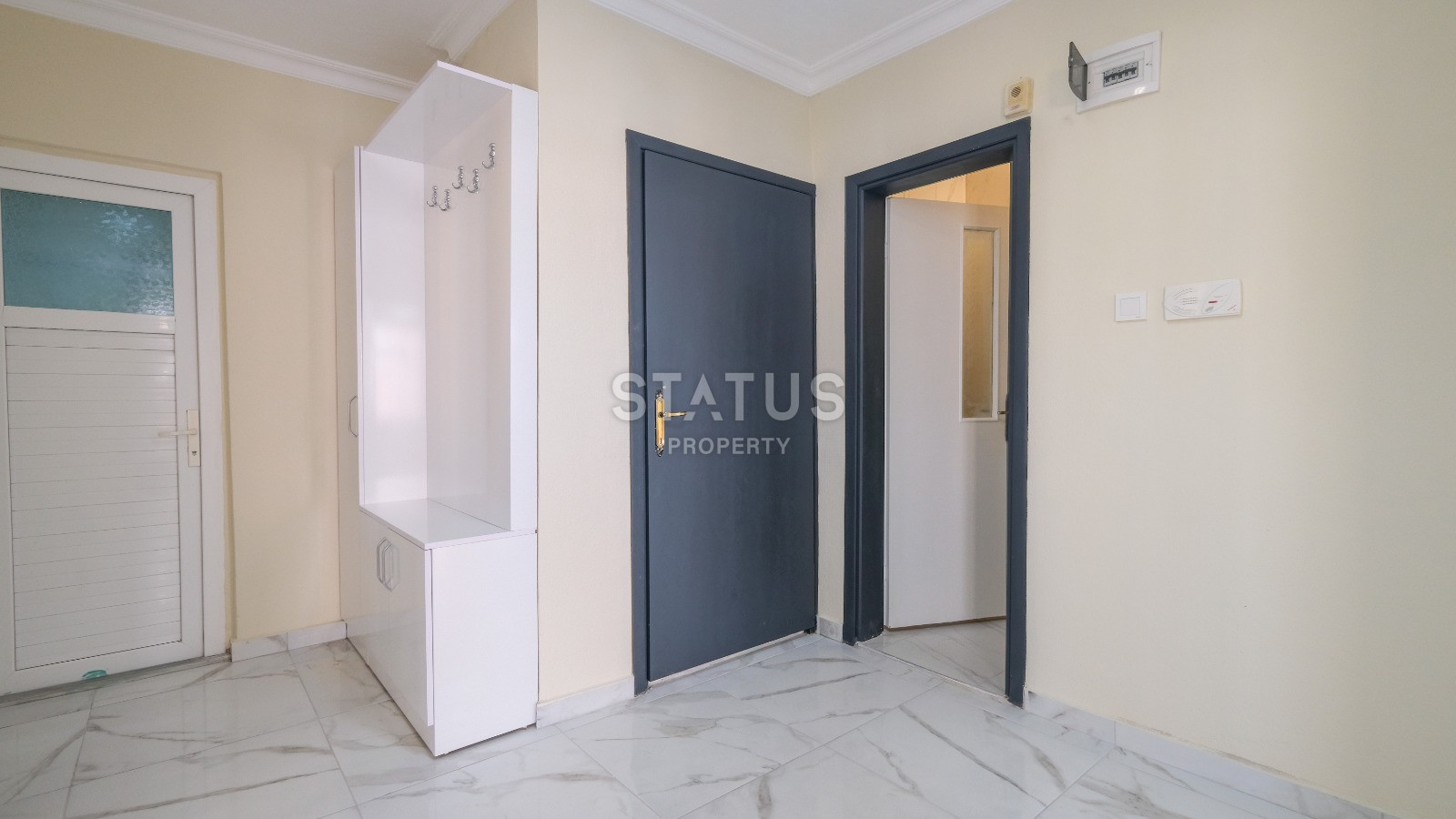 Трёхкомнатная квартира в доме городского типа 200м от моря в Махмутларе. 105м2 фото 4