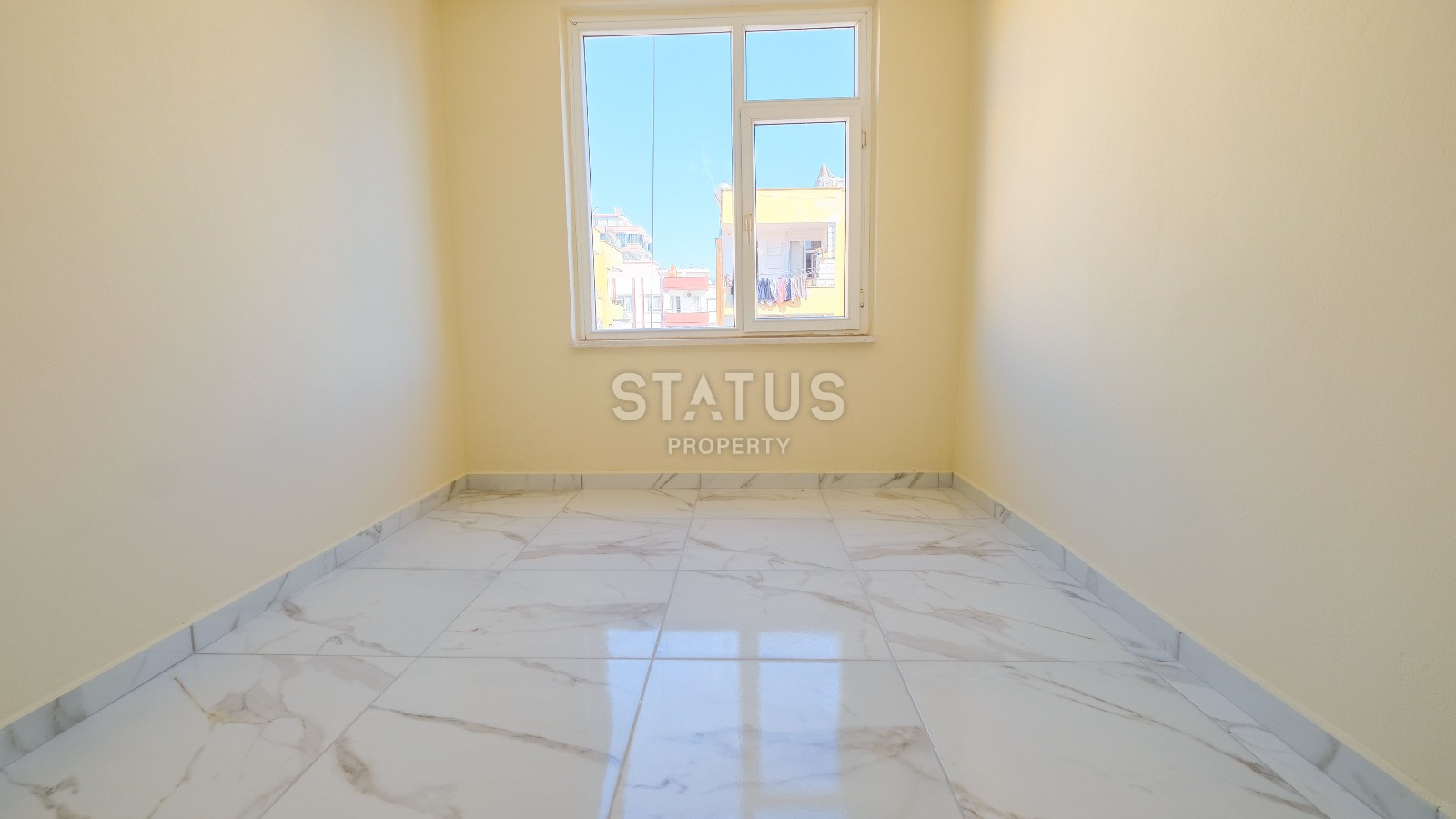 Трёхкомнатная квартира в доме городского типа 200м от моря в Махмутларе. 105м2 фото 5