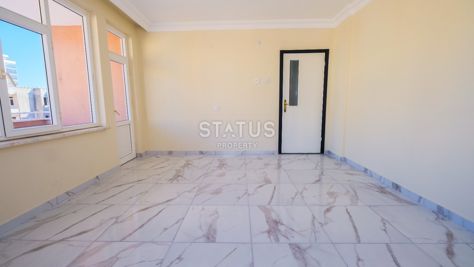 Трёхкомнатная квартира в доме городского типа 200м от моря в Махмутларе. 105м2 фото 17