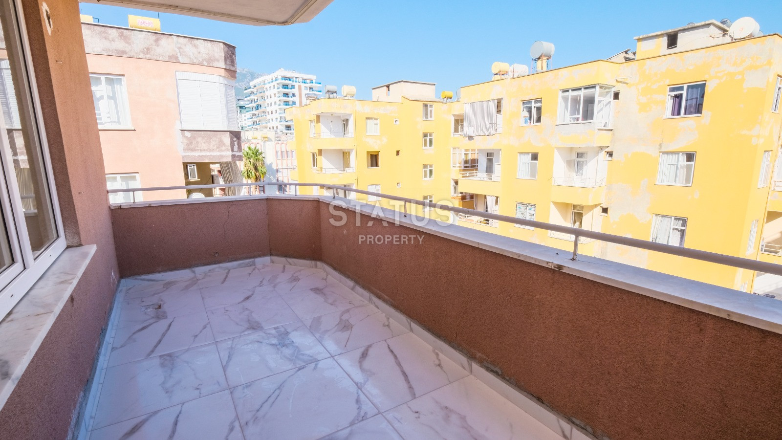 Трёхкомнатная квартира в доме городского типа 200м от моря в Махмутларе. 105м2 фото 23