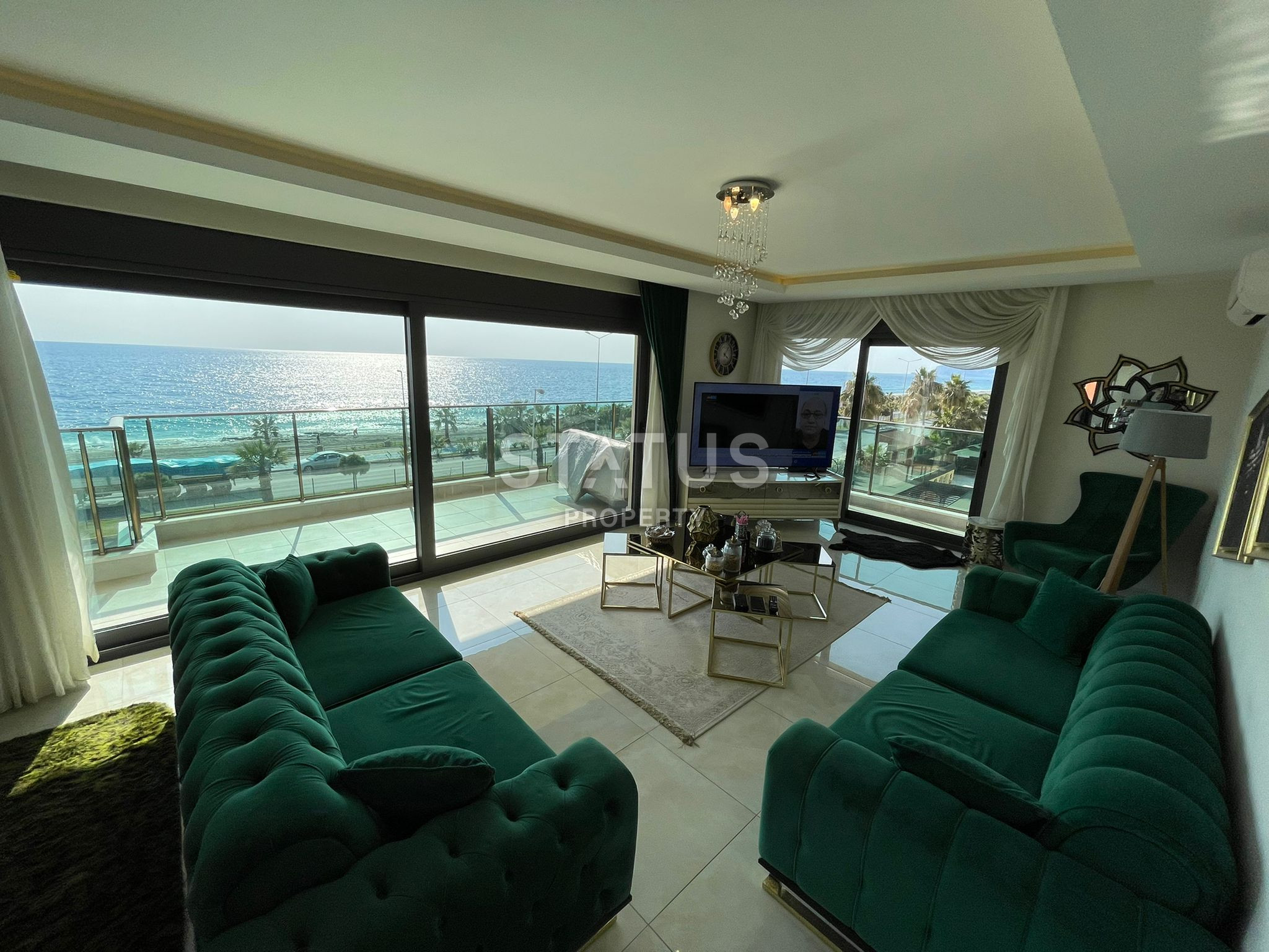 Шикарная видовая квартира в первой береговой линии в Махмутларе. 160м2 фото 3