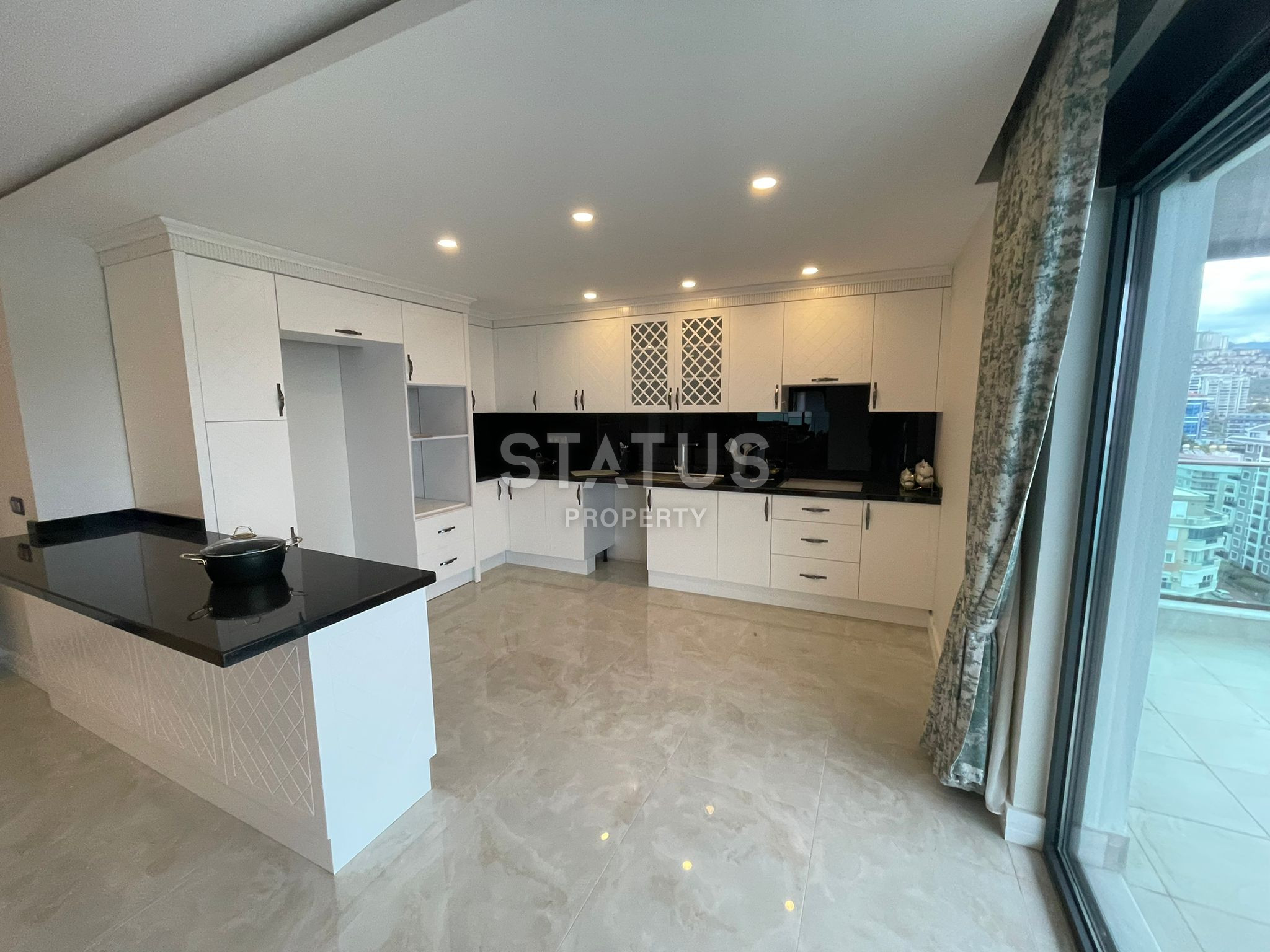 Элитный дуплекс в ЖК премиум класса в первой береговой линии в Махмутларе. 320м2 фото 10