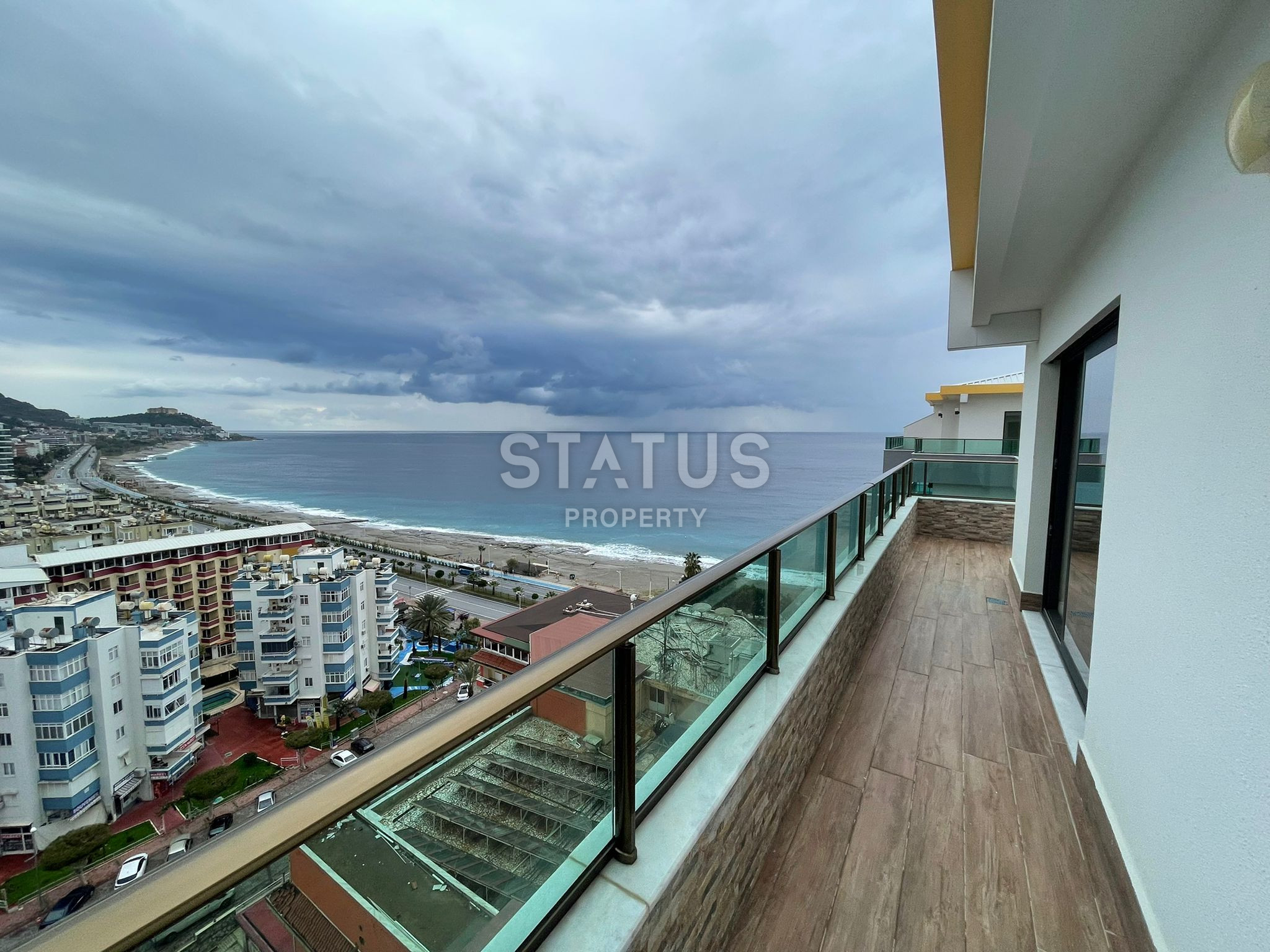 Элитный дуплекс в ЖК премиум класса в первой береговой линии в Махмутларе. 320м2 фото 17