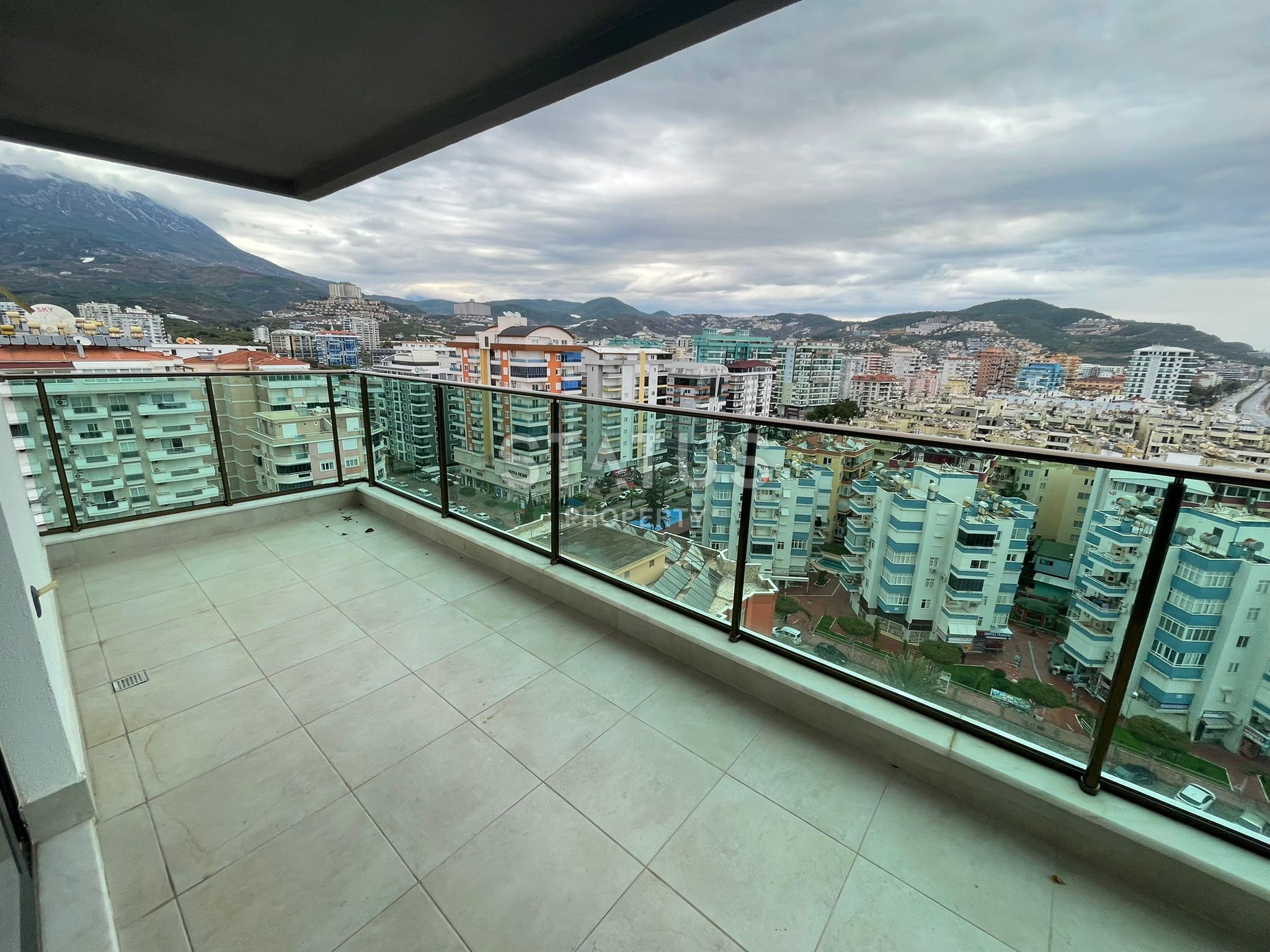 Элитный дуплекс в ЖК премиум класса в первой береговой линии в Махмутларе. 320м2 фото 61