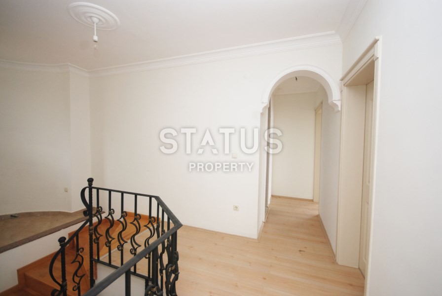 Solid villa with private garden and sea view 320 sq.m. фото 6