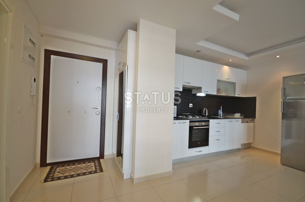 Просторная меблированная квартира 1+1 в Кестеле. 65м2 фото 6