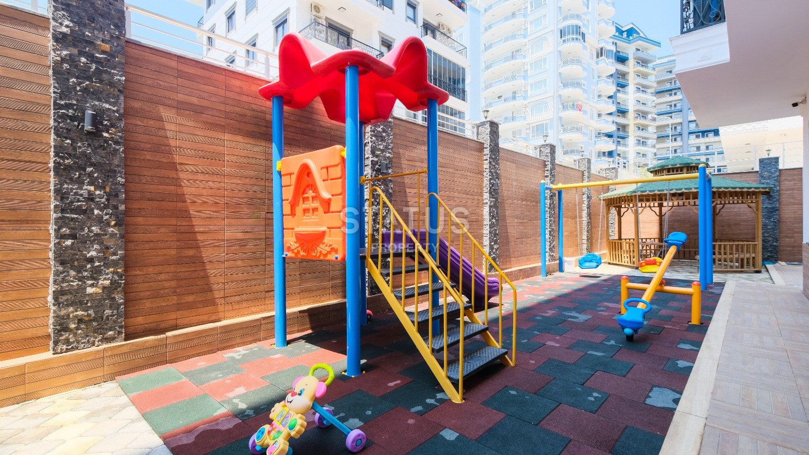 Furnished beautiful apartment 1+1 in a new complex, in Mahmutlar district, 60 m2 фото 17