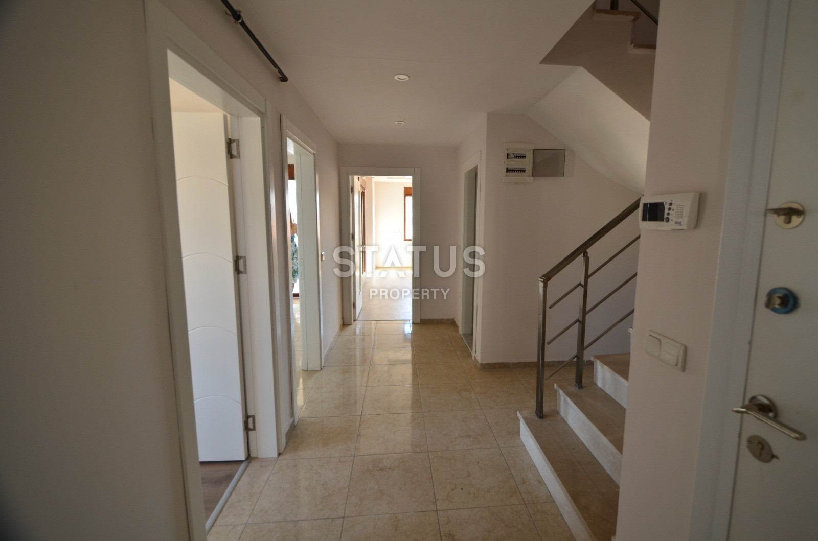 Пяти комнатная просторная квартира в Джикджилли. 260м2 фото 3