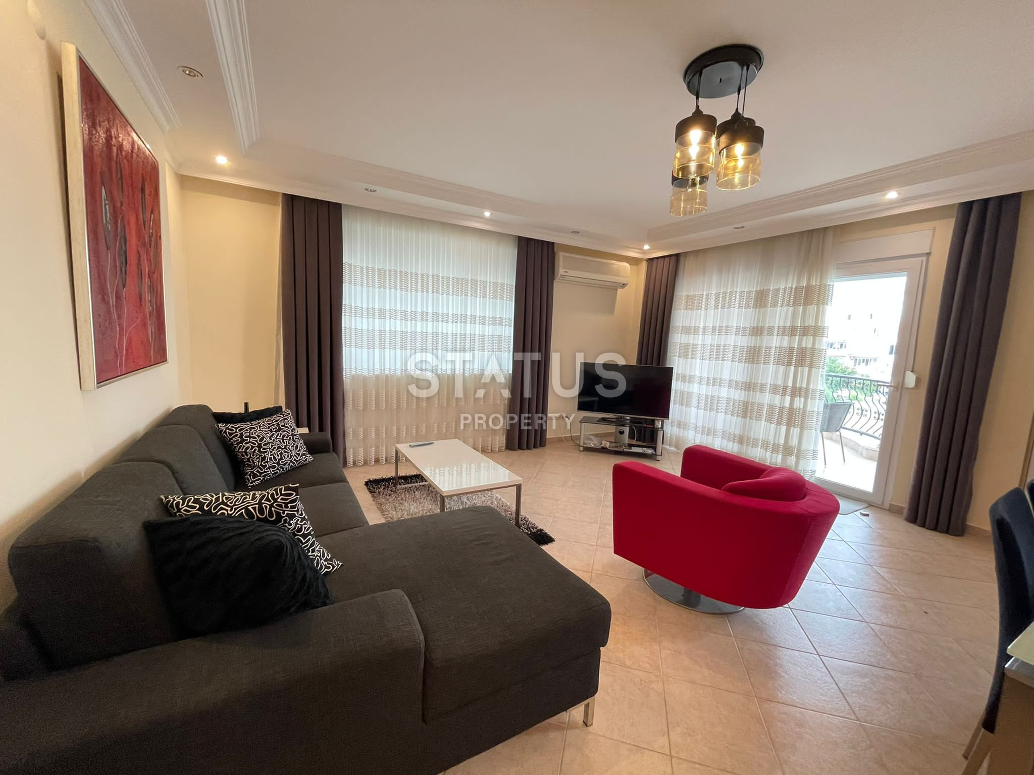 This apartment is a great option for living and renting out. фото 5