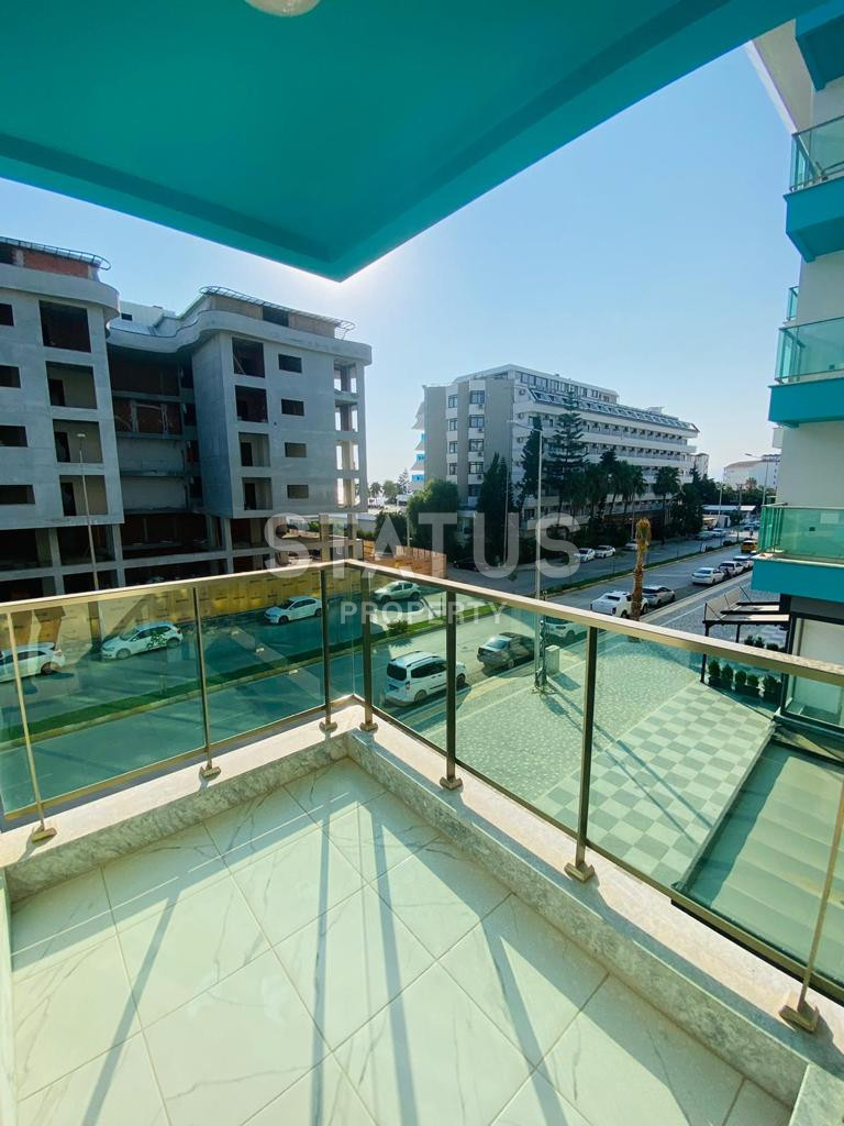 Furnished apartment in a luxury complex in Kargicak. фото 10