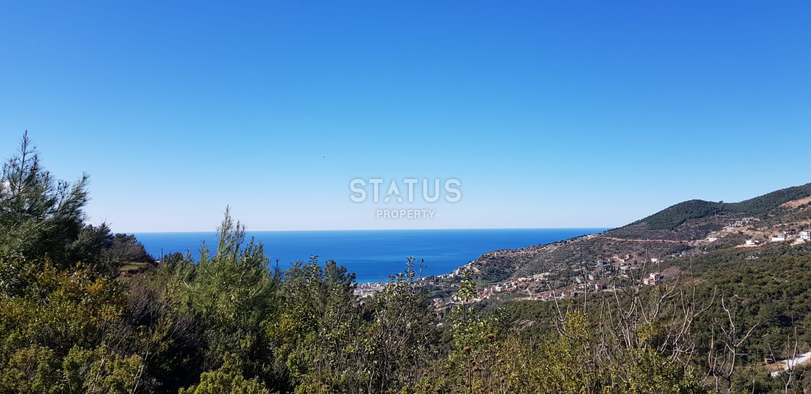 В районе Бекташ продается большой земельный участок с видом на море! фото 3