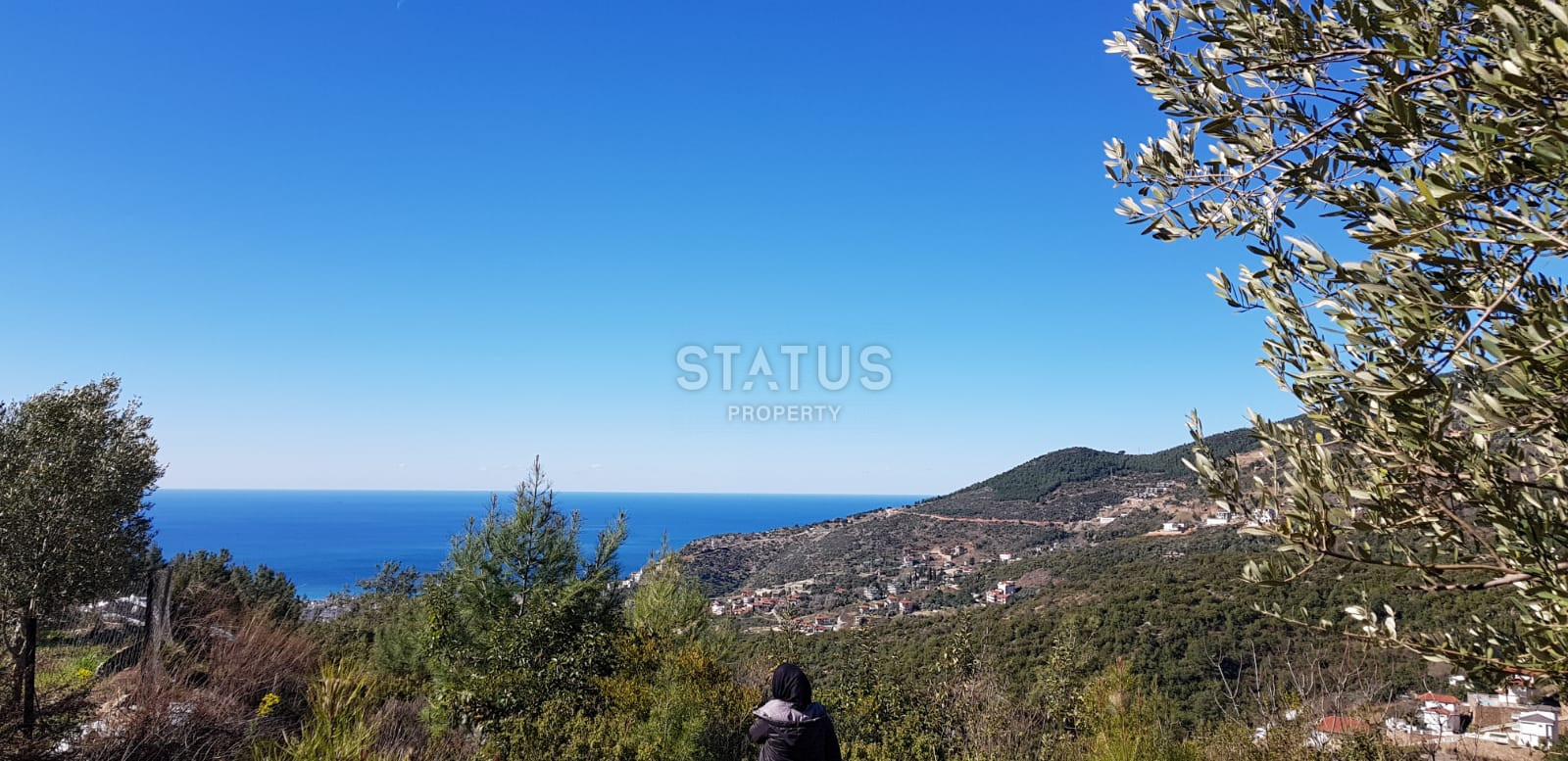 В районе Бекташ продается большой земельный участок с видом на море! фото 5