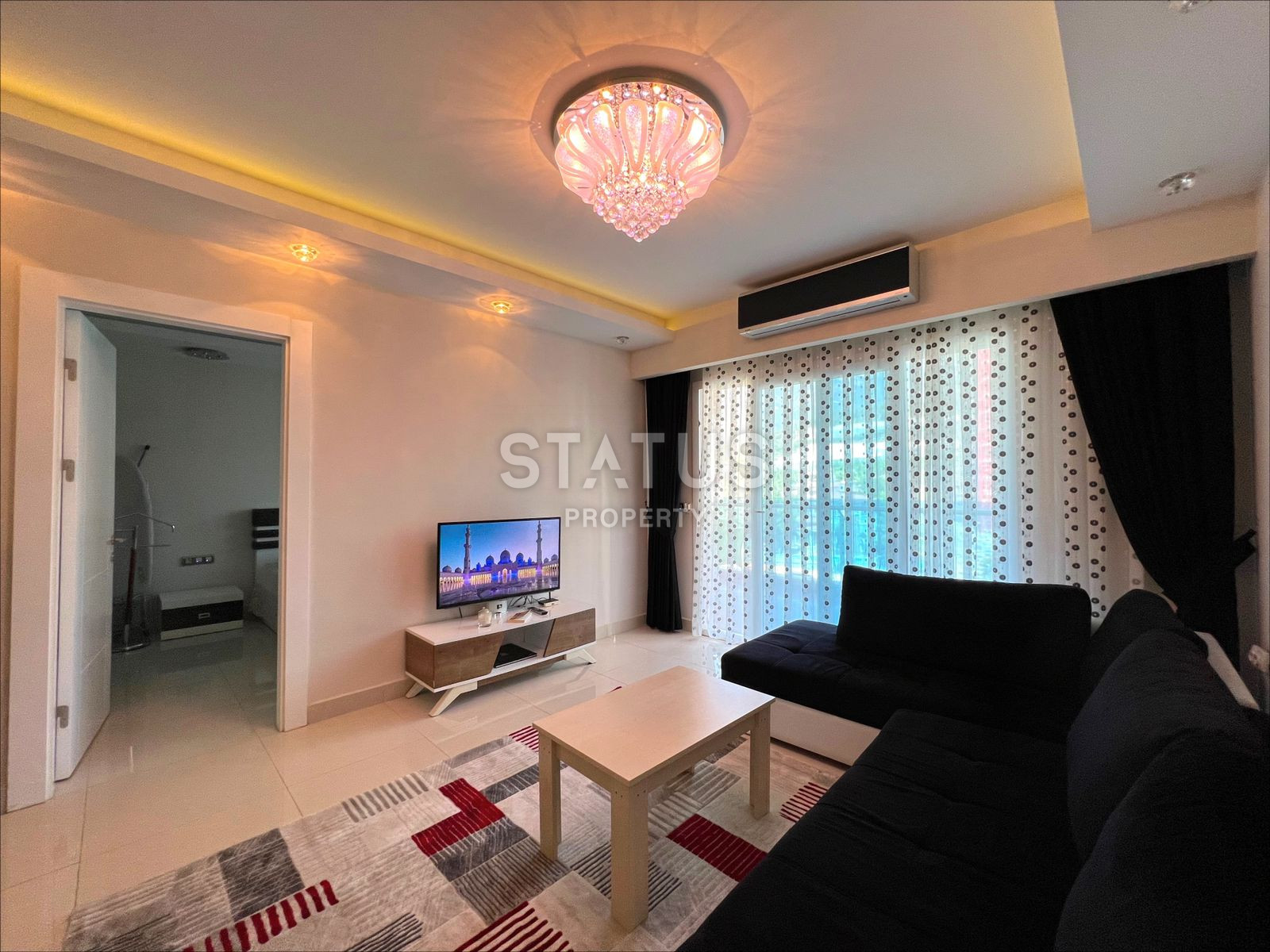 Шикарная двухкомнатная квартира в комплексе люкс класса, 70м2 фото 3