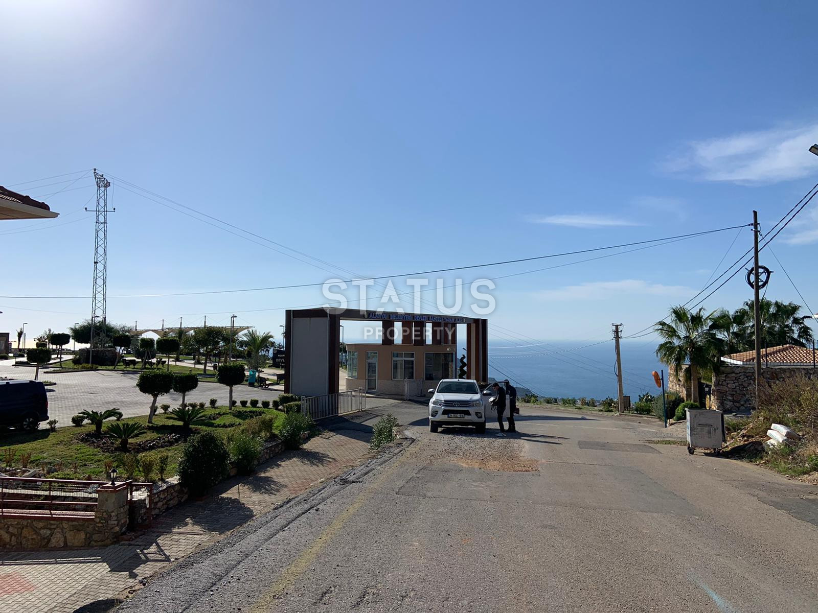 Five-room villa with sea and mountain views in Bektash district. фото 8