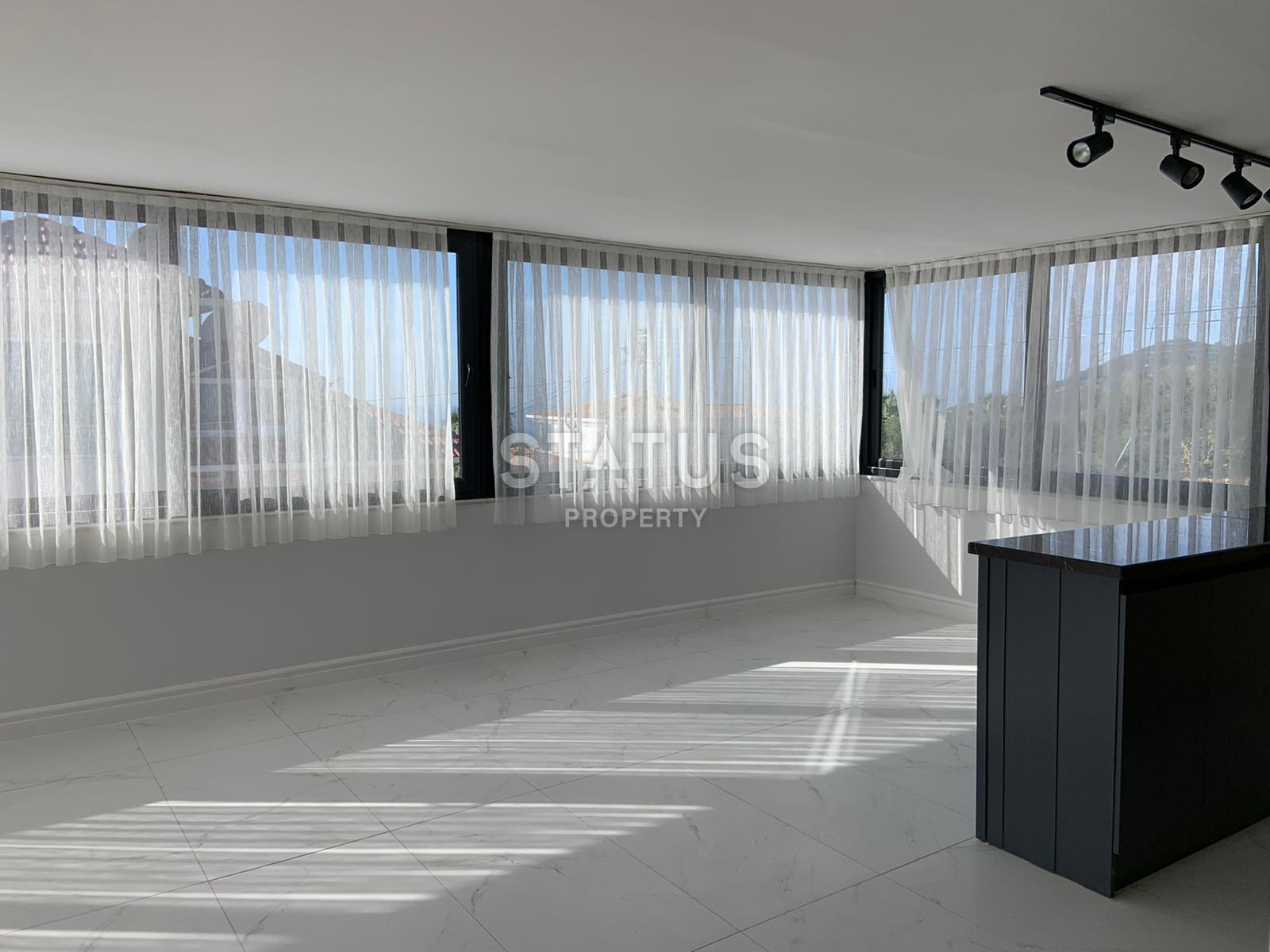 Five-room villa with sea and mountain views in Bektash district. фото 24