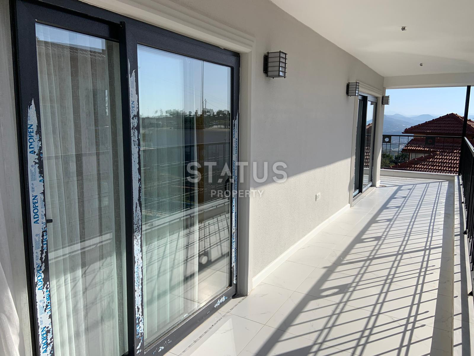 Five-room villa with sea and mountain views in Bektash district. фото 36