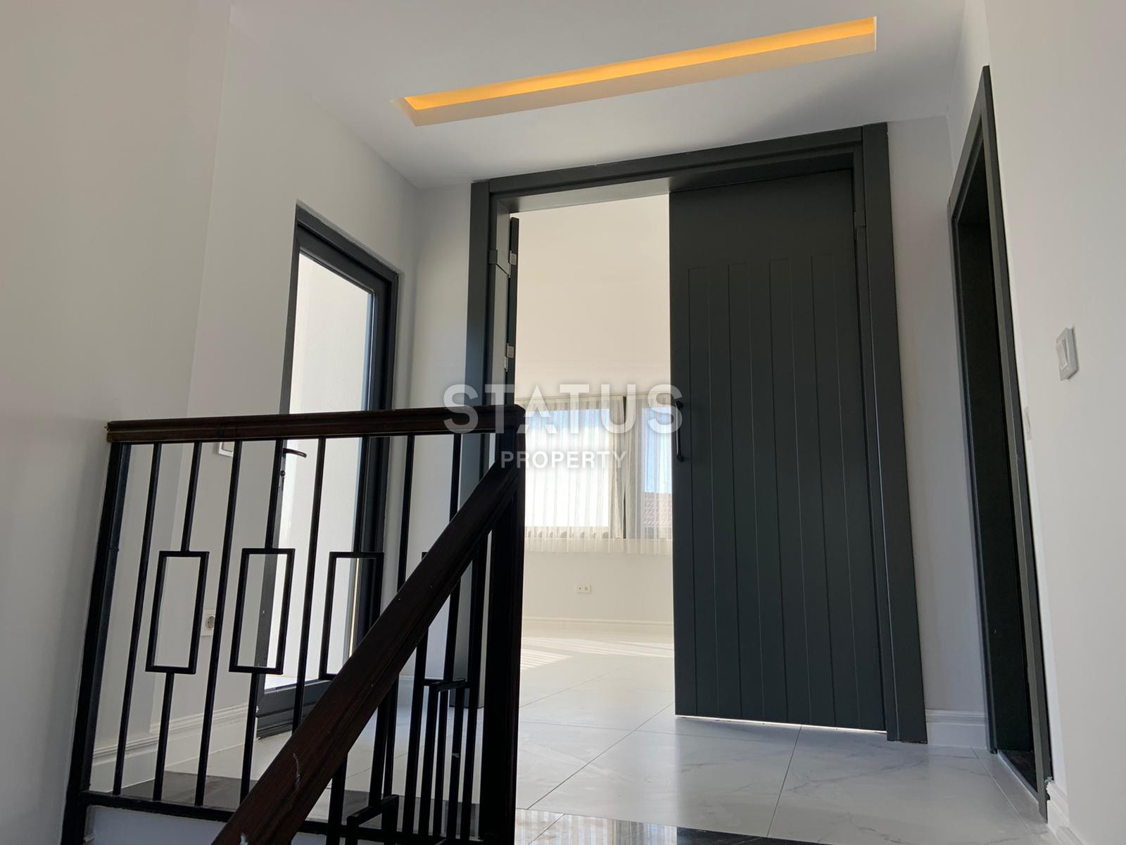 Five-room villa with sea and mountain views in Bektash district. фото 47