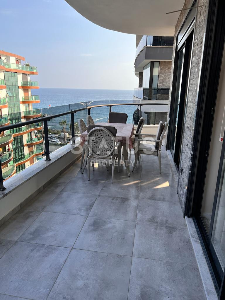 Three-room premium apartment in the first coastline in Tosmur. 90m2 фото 17