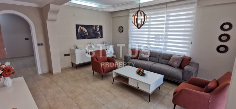 Трехкомнатная квартира в Махмутлар. 135м2. фото 1