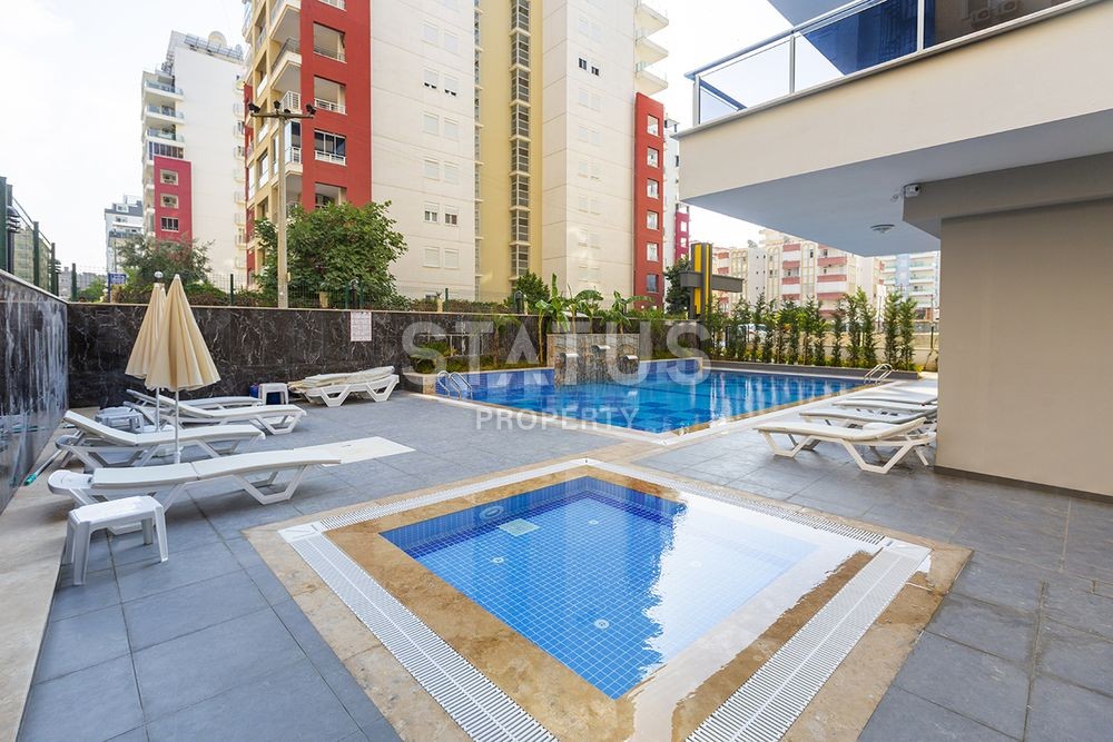 Большая квартира с небольшой ценой в Махмутлареи и видом на море! 300 кв.м. фото 4