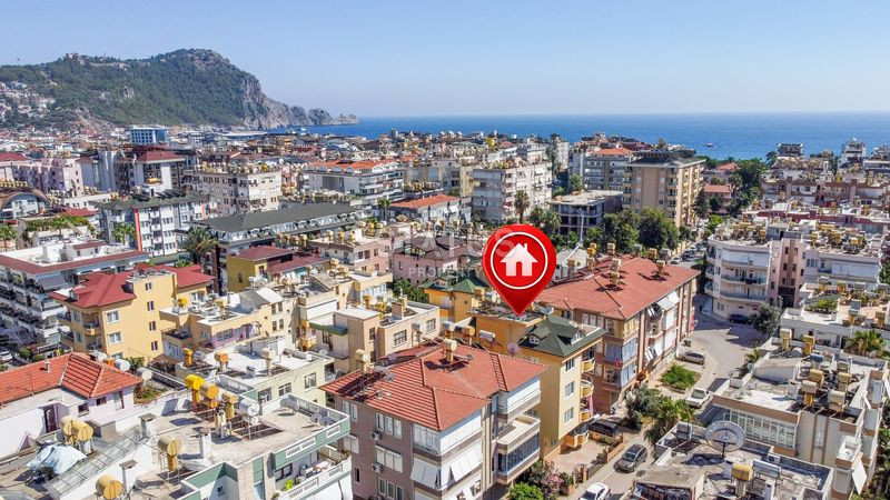 Spacious duplex in the center of Alanya 350m from the sea. 170m2 фото 7