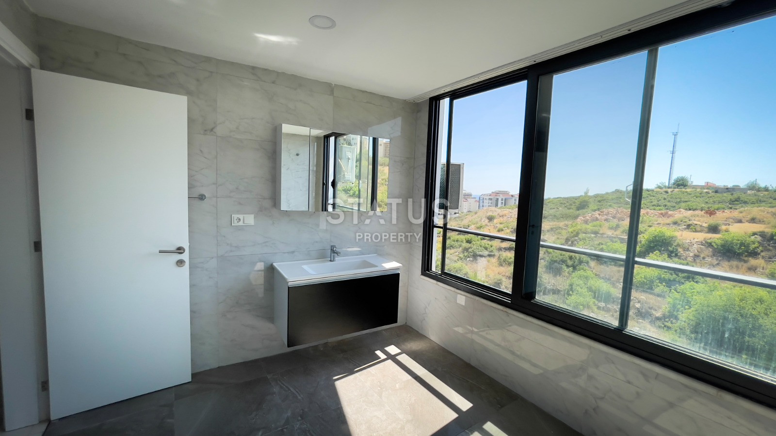 Просторные апартаменты 2+1 в спальном районе Кестель. 186м2 фото 19