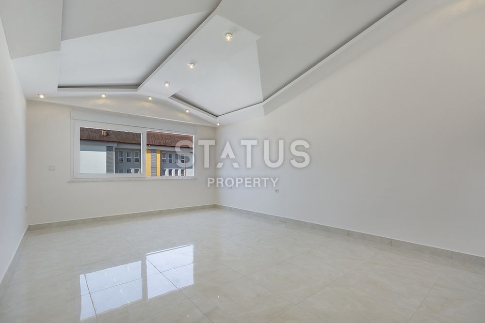 Большая квартира с небольшой ценой в Махмутлареи и видом на море! 300 кв.м. фото 23