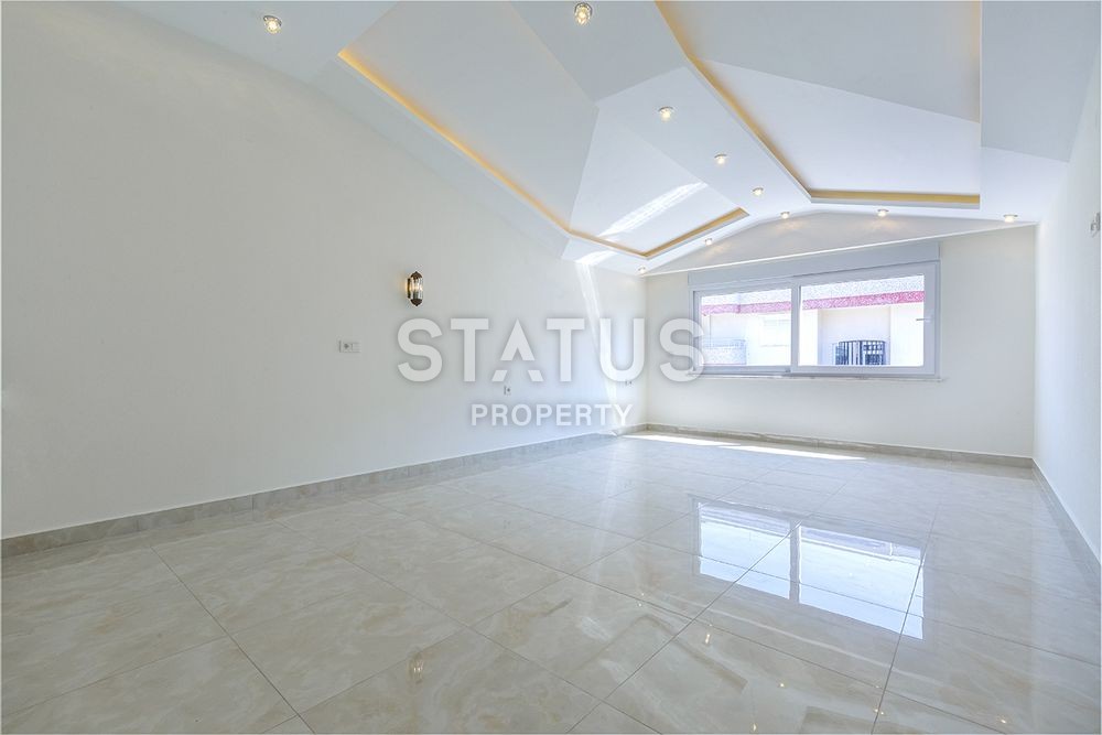 Большая квартира с небольшой ценой в Махмутлареи и видом на море! 300 кв.м. фото 24