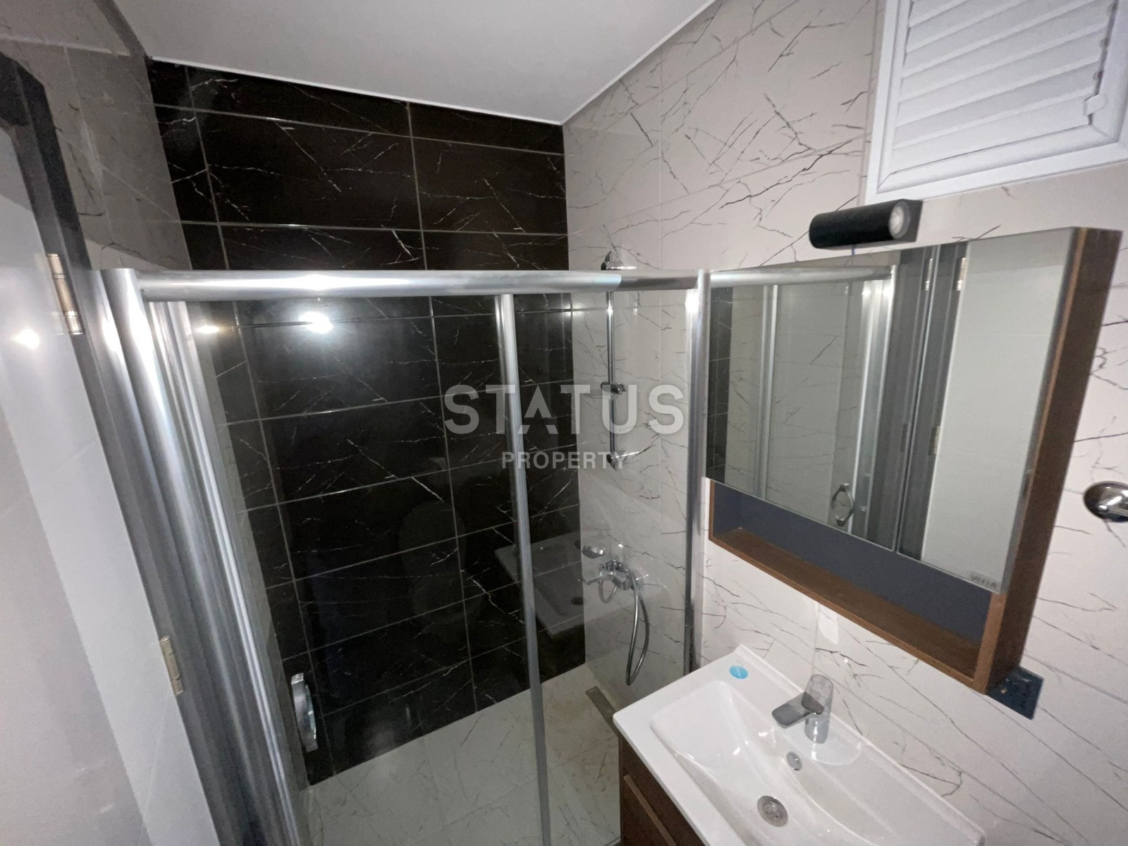 One-bedroom turnkey apartment in the first coastline in Kargicak. 55m2 фото 10