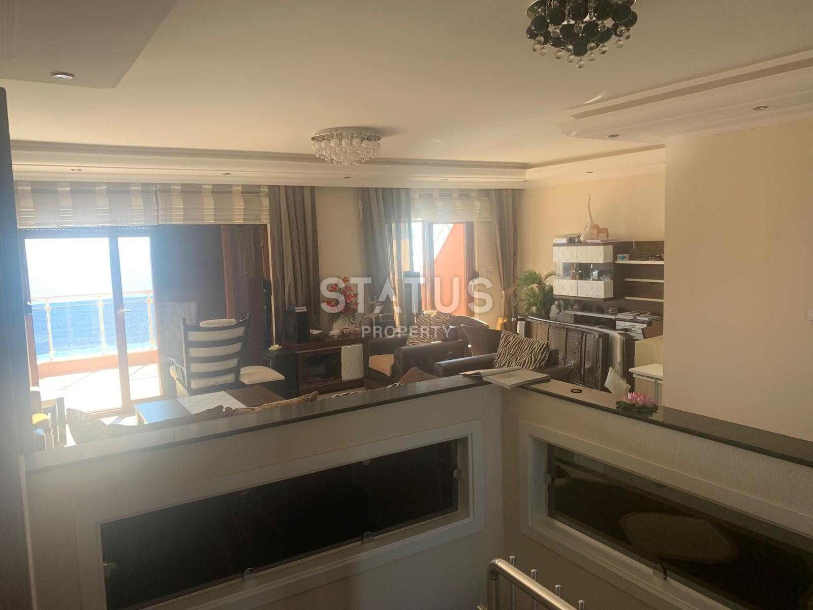 Duplex 3+1 on the first beach line in Mahmutlar district. 240m2 фото 5