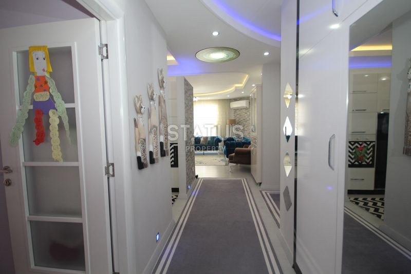 Spacious apartment 3+1 in a well-maintained complex, 160 m2 фото 5