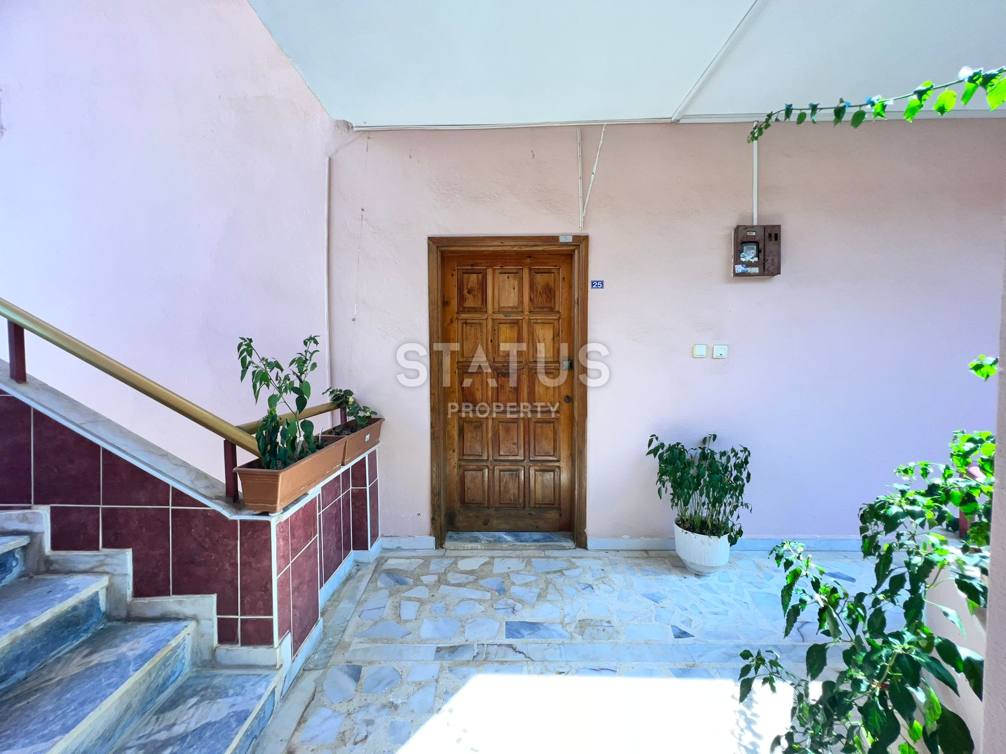 Трёхкомнатная квартира по доступной цене в Махмутрале. 105м2 фото 3