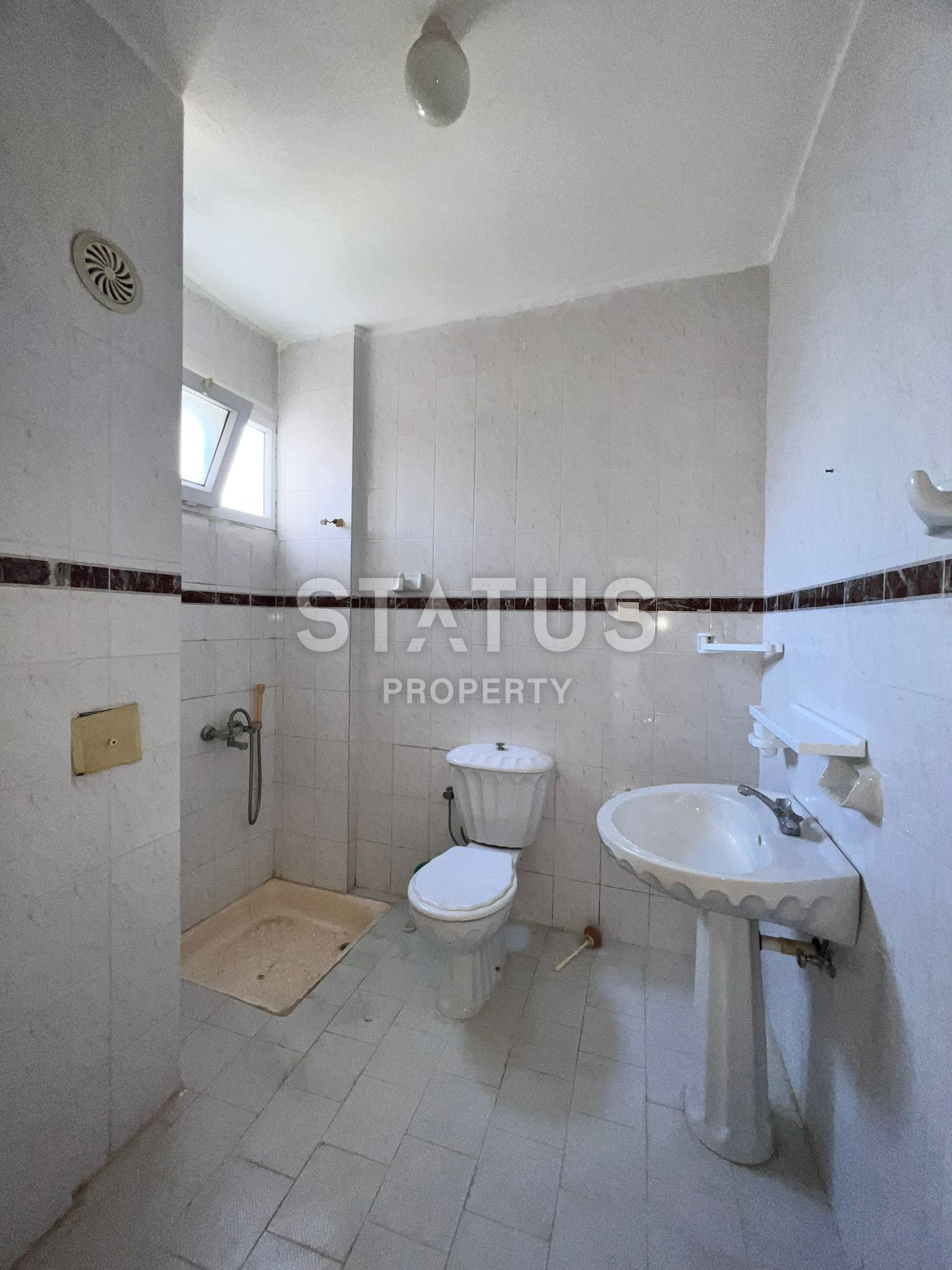 Трёхкомнатная квартира по доступной цене в Махмутрале. 105м2 фото 5