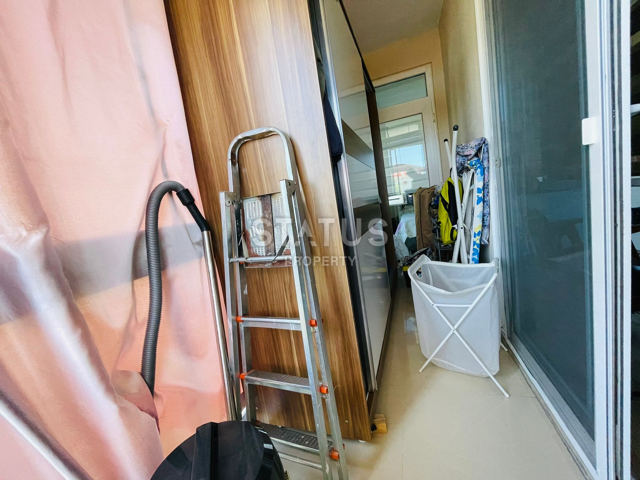 Very spacious 2+1 apartment in the lower OBE. 140m2 фото 8