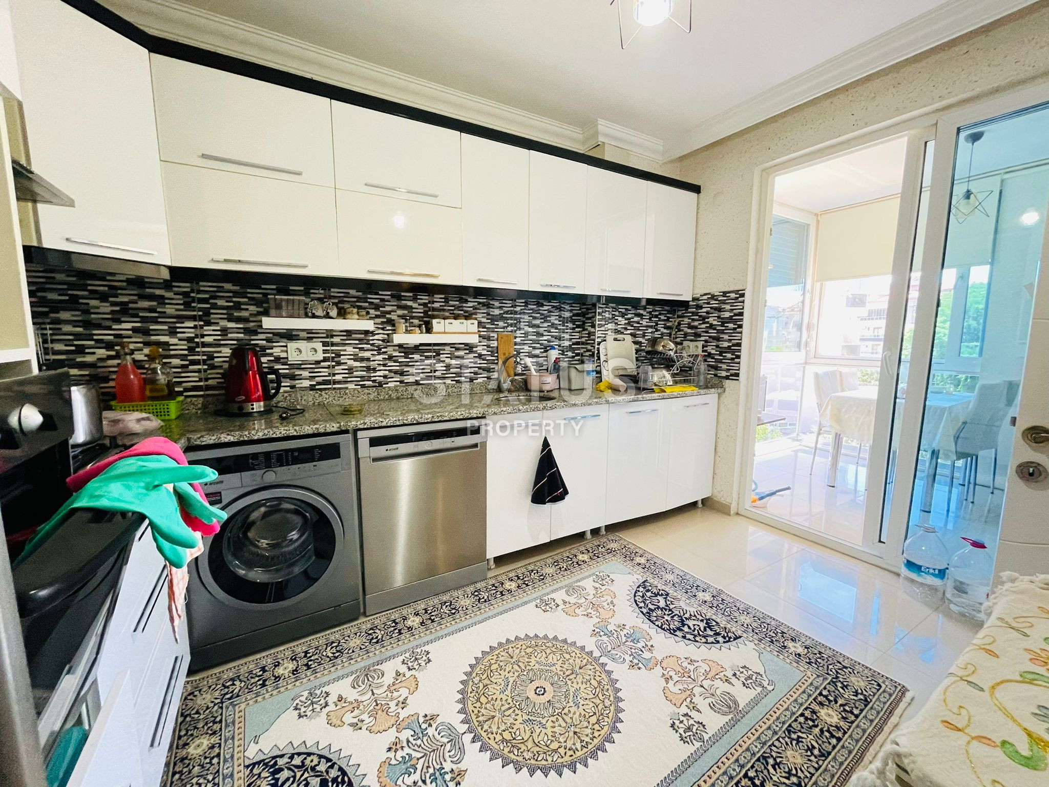 Very spacious 2+1 apartment in the lower OBE. 140m2 фото 11