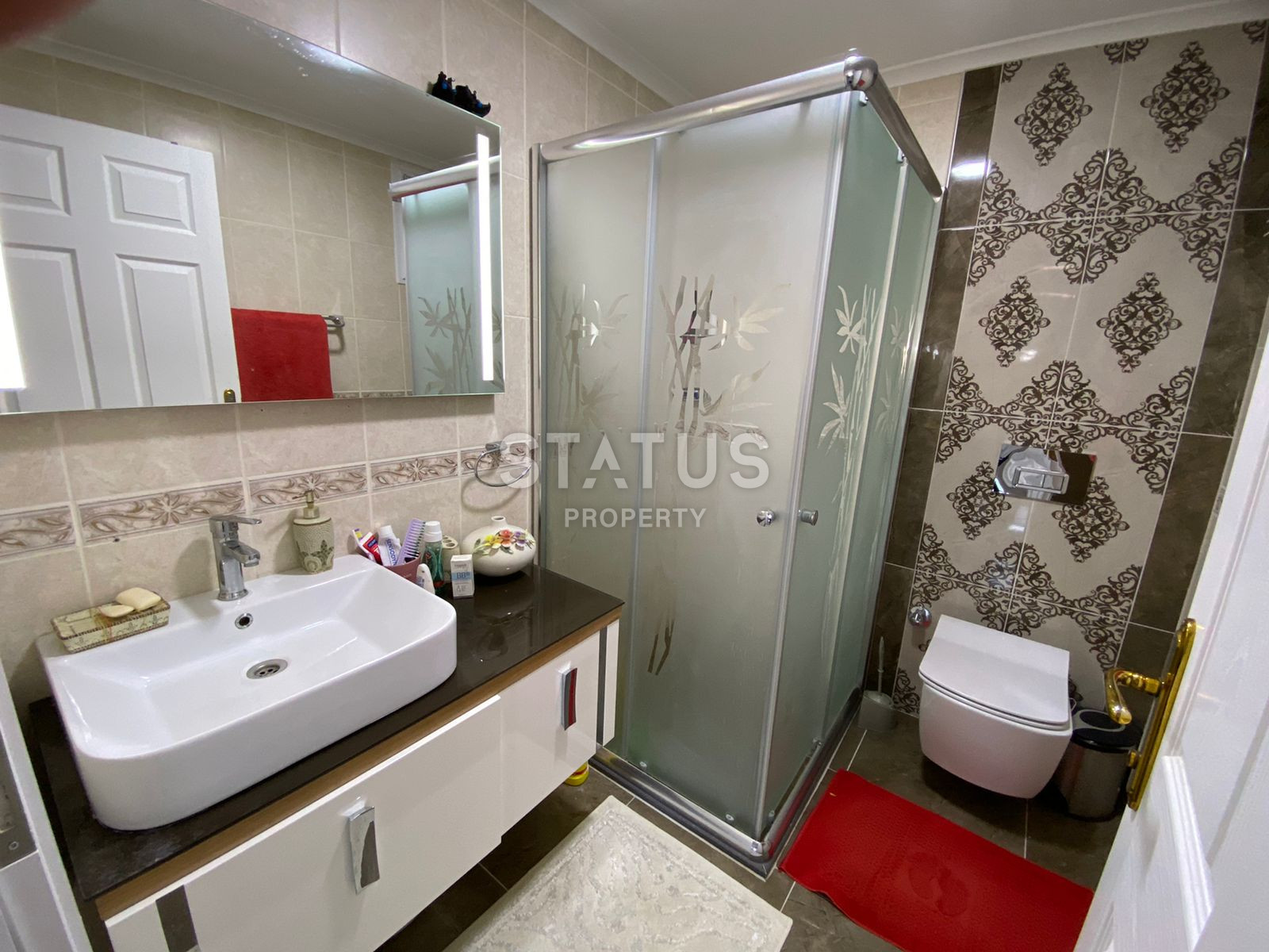 Просторные апартаменты 4+1 с видом на море в центре Алании. 250м2. фото 9