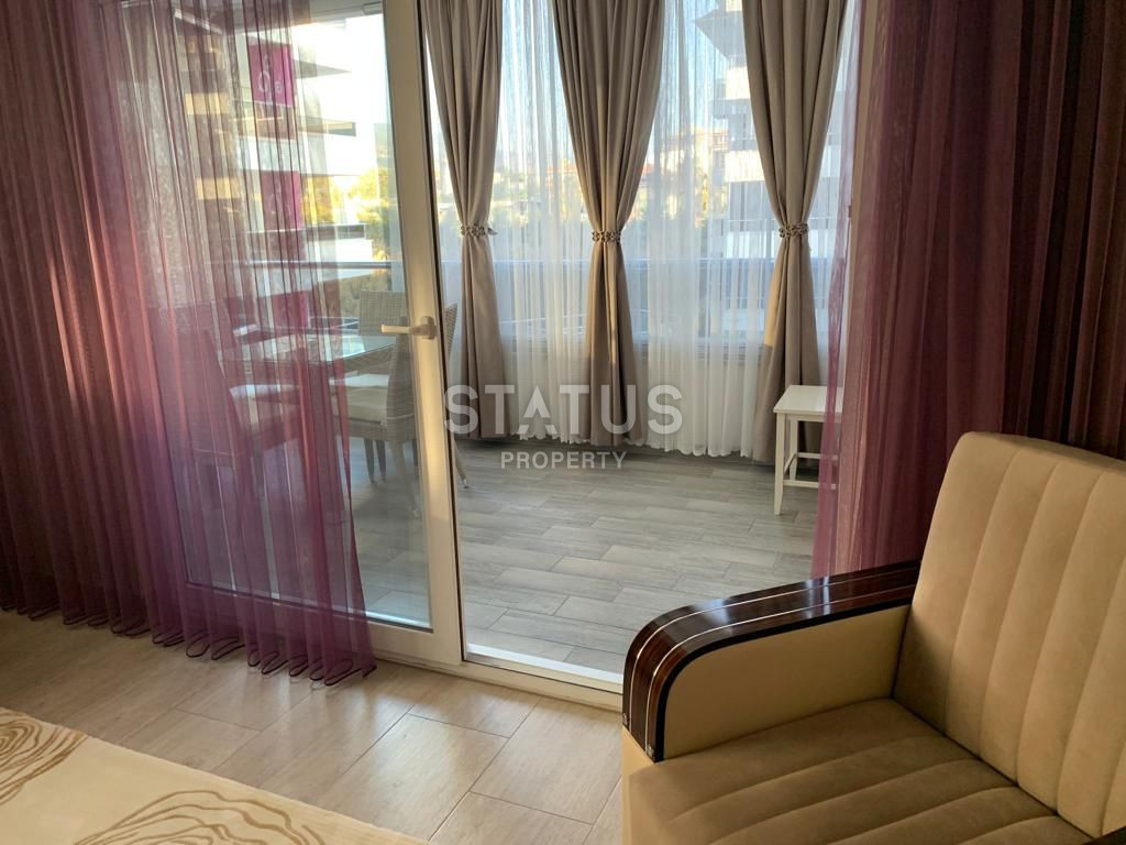 Просторные апартаменты 1+1 в трёх минутах ходьбы до моря в Кестеле. 75 м2 фото 6