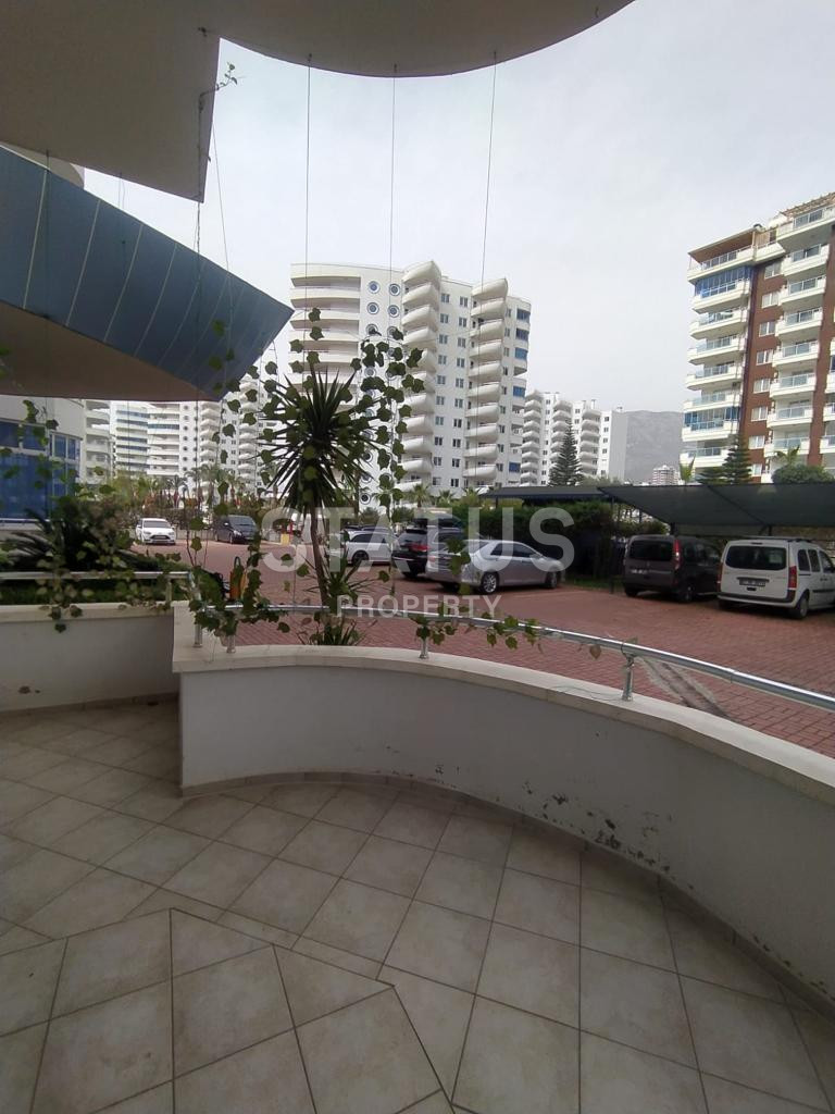 Меблированные апартаменты 1+1 в одном из лучших комплексов Махмутлара, 70 м2. фото 22