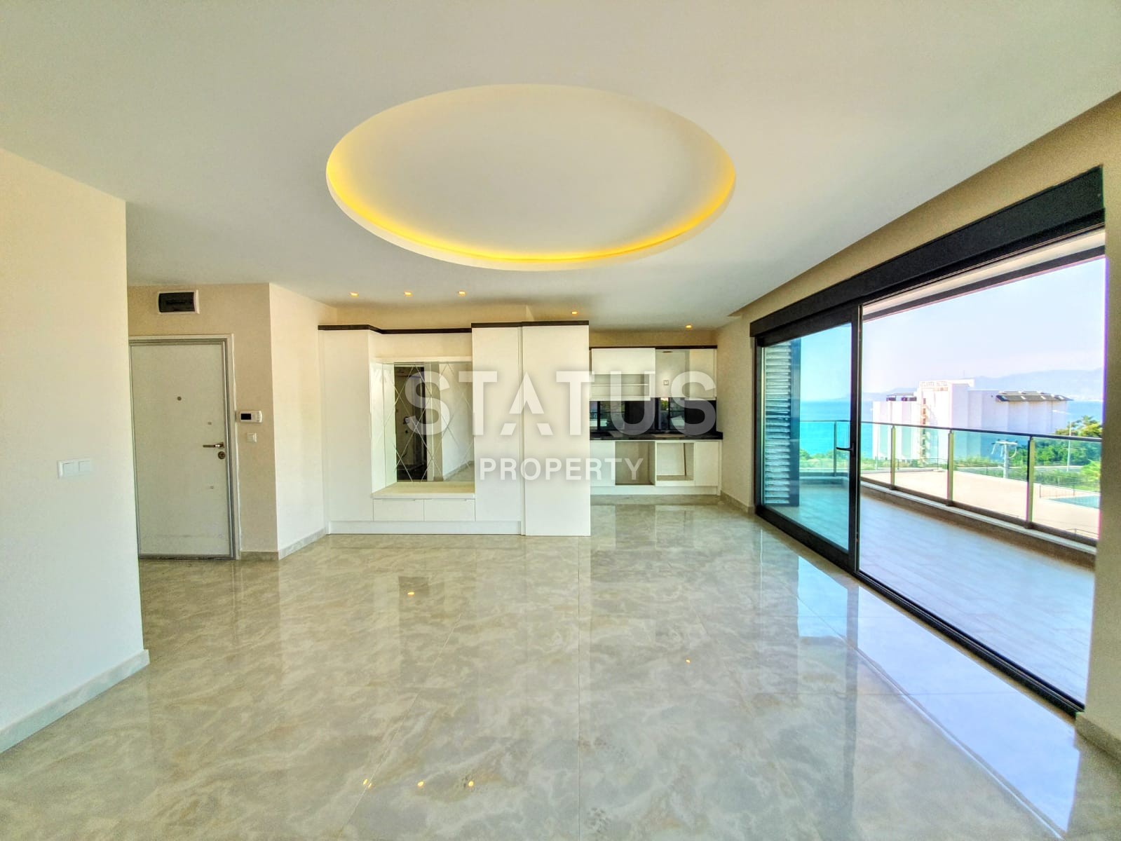 New apartment with sea and mountain views on the first coastline in the Kargicak area, 65 m2 фото 3