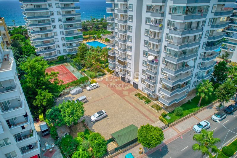 Просторная квартира 2+1 с дизайнерским ремонтом 50м от моря в Махмутларе, 125 м2. фото 27