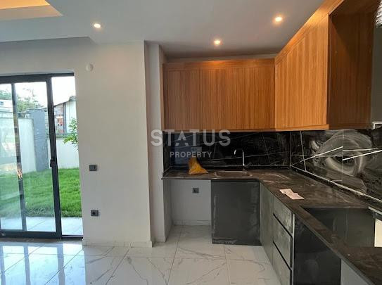 Three-room new apartment with a garden with a good location and price in OBA. 90m2 фото 15