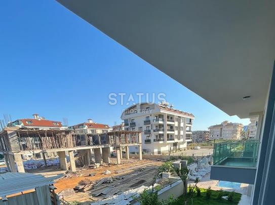 Three-room new apartment with a garden with a good location and price in OBA. 90m2 фото 28