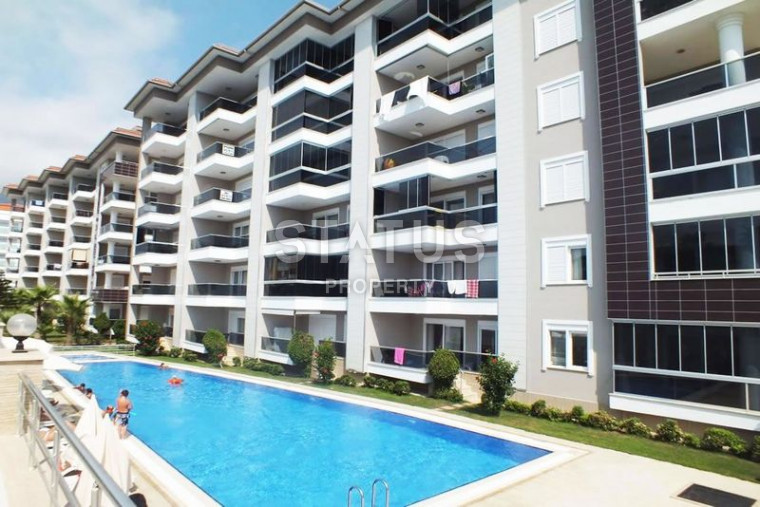 Меблированный дуплекс с садом в Кестеле в первой береговой. 140м2 фото 1