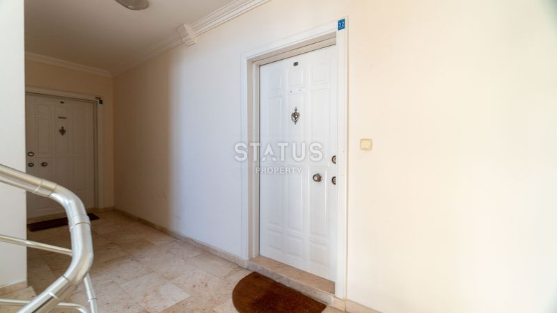 Трёхкомнатная меблированная квартира с видом на море в Махмутларе. 120м2 фото 7