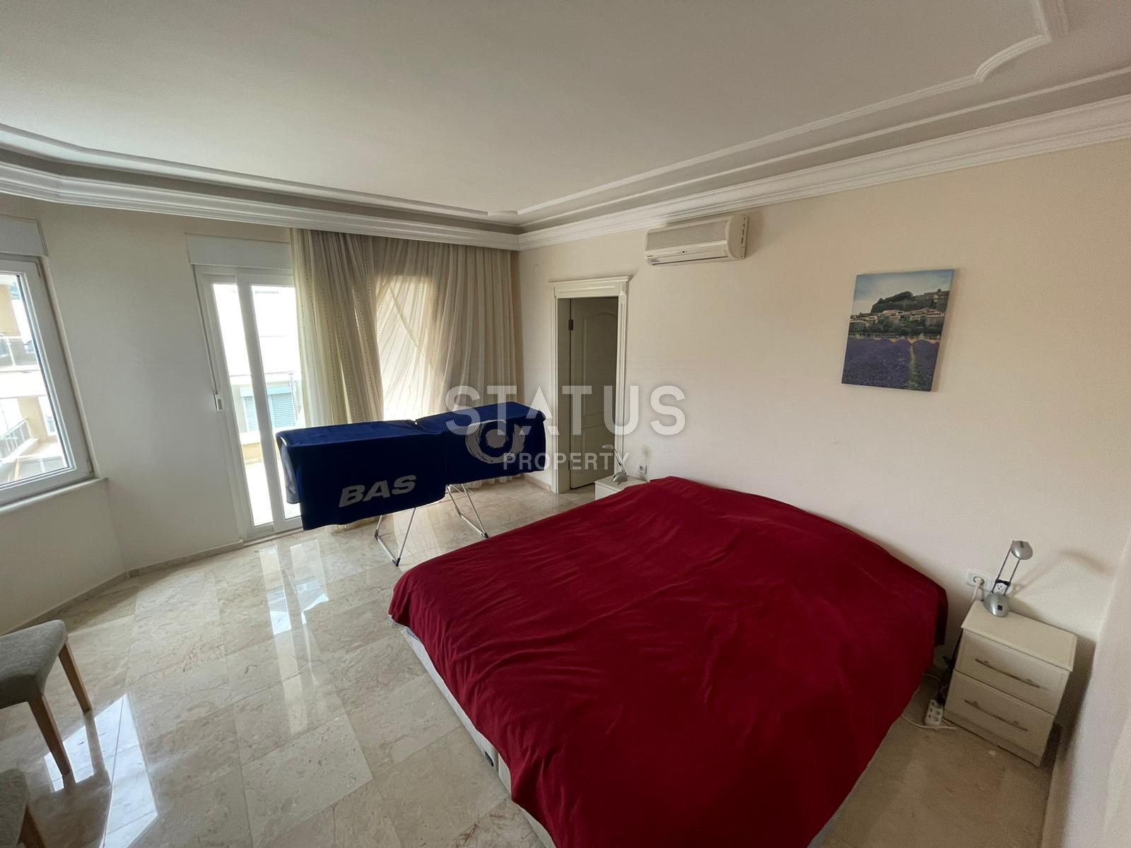 Трёхкомнатная меблированная квартира в 800м от моря в Демирташе. 160м2 фото 3