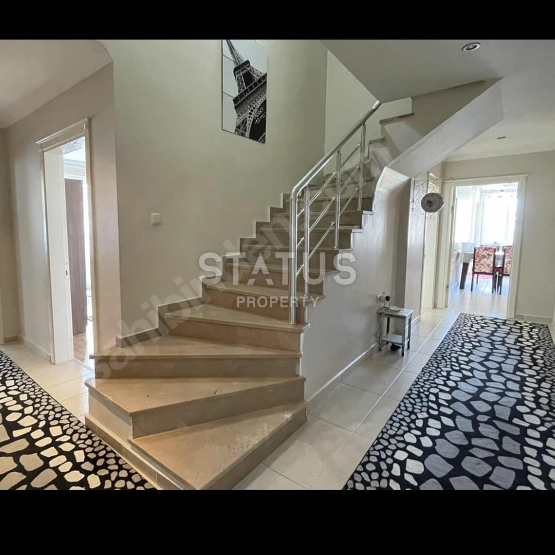 Трёхкомнатная меблированная квартира в 150м от моря в нижней ОБЕ. 80м2 фото 6