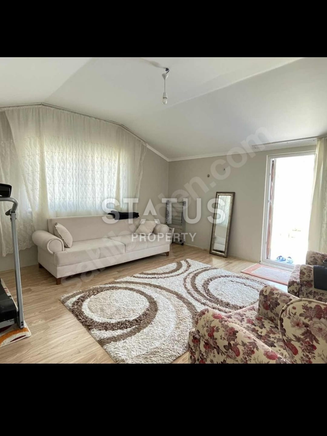 Трёхкомнатная меблированная квартира в 150м от моря в нижней ОБЕ. 80м2 фото 16