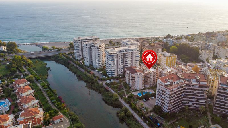 Трёхкомнатная меблированная квартира в 150м от моря в Тосмуре. 110м2 фото 2