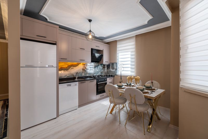 Трёхкомнатная меблированная квартира в 150м от моря в Тосмуре. 110м2 фото 7